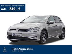 Silber Gebraucht 2017 VW Golf VII Sound Kleinwagen | 18.930 € (Fairer Preis)
