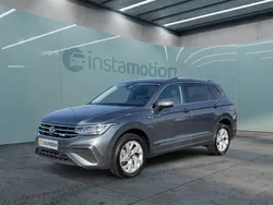 Grau Gebraucht 2024 VW Tiguan Allspace S SUV | 44.195 € (Fairer Preis)