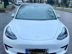 Gebraucht 2022 Tesla Model 3 Standard Range Plus Limousine | 28.900 € (Fairer Preis)
