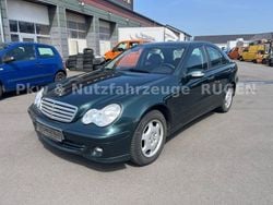 Grau Gebraucht 2006 Mercedes C200 Limousine | 3.299 € (Fairer Preis)