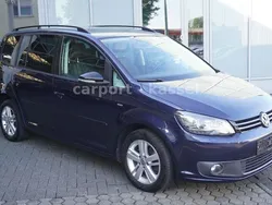 Blau Gebraucht 2012 VW Touran Comfortline Van / Kleinbus | 7.490 € (Fairer Preis)