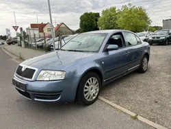 Blau Gebraucht 2004 Skoda Superb Classic Limousine | 1.790 €
