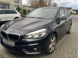 Schwarz Gebraucht 2015 BMW 216 Gran Tourer Advantage Van / Kleinbus | 10.999 € (Fairer Preis)