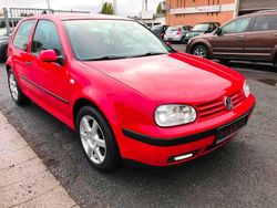 Rot Gebraucht 2001 VW Golf Basis Limousine | 3.599 € (Etwas zu teuer)
