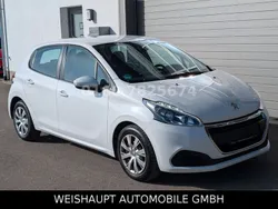 Weiß Gebraucht 2019 Peugeot 208 Active Kleinwagen | 10.800 € (Fairer Preis)
