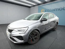 Grau Gebraucht 2022 Renault Arkana R.S. SUV | 23.699 € (Fairer Preis)