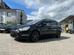 Panther schwarz metallic Gebraucht 2011 Ford S-MAX Titanium Van / Kleinbus | 5.990 € (Guter Preis)