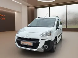 Weiß Gebraucht 2015 Peugeot Partner Tepee Outdoor Van / Kleinbus | 9.990 € (Etwas zu teuer)