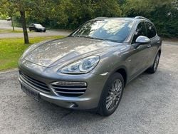 Grau Gebraucht 2011 Porsche Cayenne SUV | 21.300 € (Guter Preis)