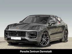 Grau Gebraucht 2023 Porsche Cayenne SUV | 119.992 € (Teuer)