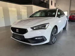 Weiß Gebraucht 2021 Seat Leon FR-Line Limousine | 15.400 € (Fairer Preis)
