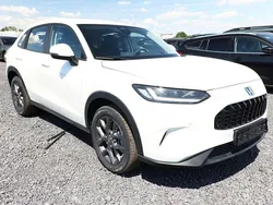 Platinum white pearl Neu 2025 Honda ZR-V Elegance SUV | 32.271 €