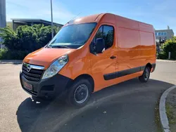 Orange Gebraucht 2014 Opel Movano Van | 17.990 € (Teuer)