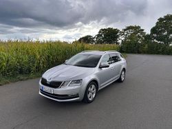 Silber Gebraucht 2019 Skoda Octavia Style Kombi | 13.999 € (Fairer Preis)
