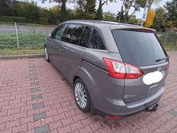 Braun Gebraucht 2012 Ford C-MAX Titanium Van / Kleinbus | 6.700 € (Etwas zu teuer)