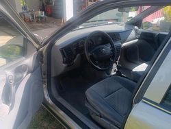 Gebraucht 1996 Opel Vectra Limousine | 1.000 € (Guter Preis)