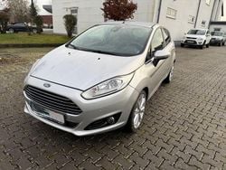 Silber Gebraucht 2015 Ford Fiesta Individual Limousine | 7.690 € (Fairer Preis)