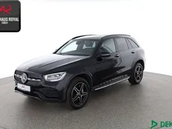 Schwarz Gebraucht 2021 Mercedes GLC300e AMG SUV | 36.440 € (Fairer Preis)