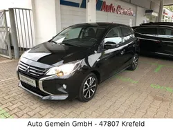 Schwarz Gebraucht 2021 Mitsubishi Space Star Plus Limousine | 12.950 € (Fairer Preis)