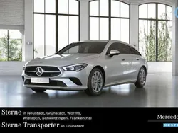 Digitalweiß Gebraucht 2020 Mercedes CLA180 Shooting Brake Progressive Kombi | 25.440 € (Fairer Preis)