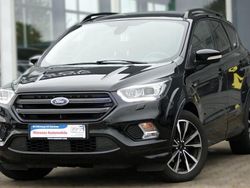 Schwarz Gebraucht 2019 Ford Kuga ST-Line SUV | 17.800 € (Etwas zu teuer)