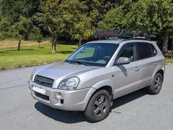 Silber Gebraucht 2005 Hyundai Tucson SUV | 2.650 € (Guter Preis)