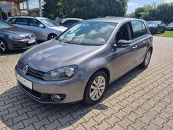 Grau Gebraucht 2011 VW Golf VI Style Kleinwagen | 7.850 € (Fairer Preis)