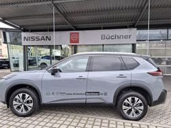 Grau Gebraucht 2024 Nissan X-Trail N-Connecta SUV | 43.490 €