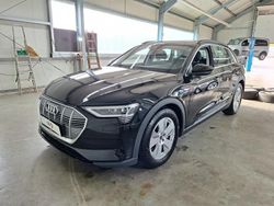 Schwarz Gebraucht 2021 Audi e-tron Basis SUV | 22.999 € (Fairer Preis)