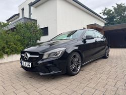 Schwarz Gebraucht 2015 Mercedes CLA220 Shooting Brake Kombi | 14.900 € (Fairer Preis)