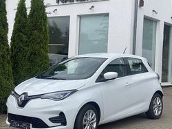 Arktisweiß Gebraucht 2021 Renault Zoe Experience Kleinwagen | 15.990 € (Etwas zu teuer)