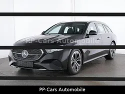 Schwarz Gebraucht 2024 Mercedes E200 Limousine | 41.450 € (Guter Preis)