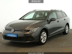 Grau Gebraucht 2024 VW Golf VIII Life Kombi | 23.590 € (Guter Preis)