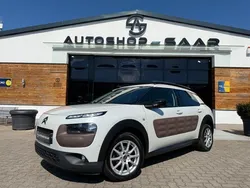 Weiß Gebraucht 2015 Citroën C4 Cactus Feel Kleinwagen | 5.990 € (Fairer Preis)