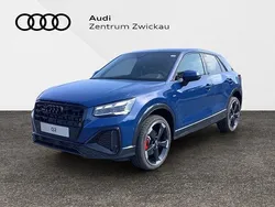 Blau Neu 2025 Audi Q2 S-Line SUV | 53.790 €