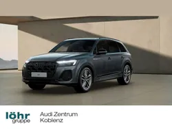 Grau Neu 2025 Audi Q7 S-Line SUV | 102.980 € (Teuer)