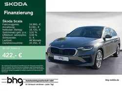 Grau Gebraucht 2024 Skoda Scala Drive Kleinwagen | 24.960 € (Etwas zu teuer)