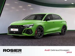 Grün / kyalamigruen Gebraucht 2022 Audi RS3 Sportback Design Kleinwagen | 51.990 € (Fairer Preis)