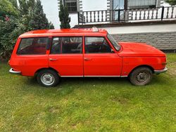 Rot Gebraucht 1980 Wartburg 353 Kombi | 3.000 €