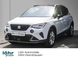 Weiß Gebraucht 2024 Seat Arona FR-Line SUV | 18.680 € (Fairer Preis)