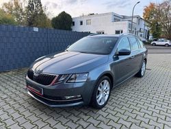 Grau Gebraucht 2018 Skoda Octavia Style Limousine | 15.290 € (Fairer Preis)