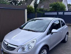 Silber Gebraucht 2009 Opel Corsa Edition Limousine | 3.300 € (Guter Preis)