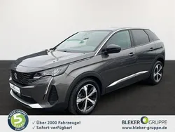 Platingrau Gebraucht 2023 Peugeot 3008 Allure SUV | 26.880 € (Fairer Preis)