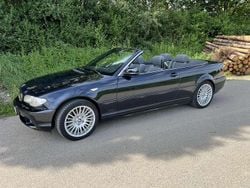 Schwarz Gebraucht 2005 BMW 320 Cabriolet Exclusive Cabrio | 11.950 € (Fairer Preis)