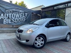 Silber Gebraucht 2006 Toyota Yaris Sol Kleinwagen | 5.950 € (Etwas zu teuer)