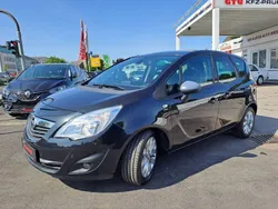 Schwarz Gebraucht 2013 Opel Meriva Active Van / Kleinbus | 8.500 € (Fairer Preis)