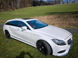 Weiß Gebraucht 2015 Mercedes CLS400 Kombi | 22.800 €
