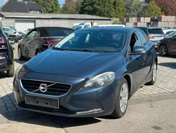 Blau Gebraucht 2012 Volvo V40 Kinetic Kombi | 4.500 € (Etwas zu teuer)