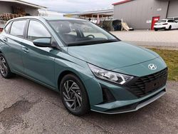 Mangrove green mineraleffekt Neu 2025 Hyundai i20 Select Kleinwagen | 17.289 € (Guter Preis)
