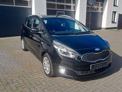 Schwarz Gebraucht 2013 Kia Carens FIFA World Cup Edition Van / Kleinbus | 2.350 €
